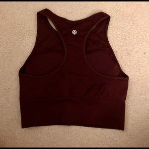 Lululemon maroon sports bra
